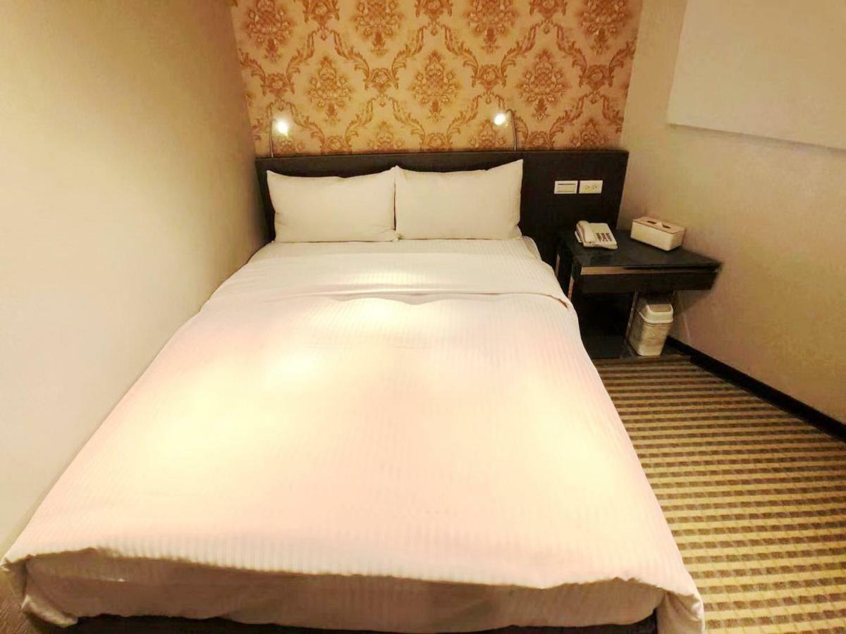 Red 13 Apartment Đài Bắc Ngoại thất bức ảnh