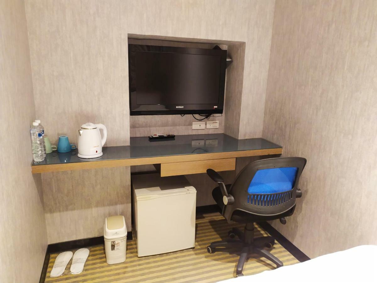 Red 13 Apartment Đài Bắc Ngoại thất bức ảnh