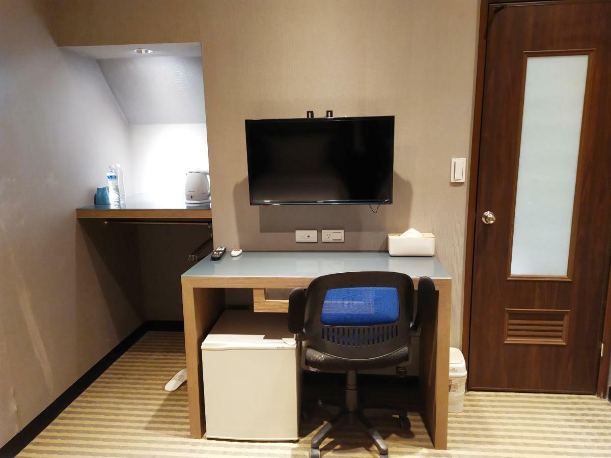 Red 13 Apartment Đài Bắc Ngoại thất bức ảnh