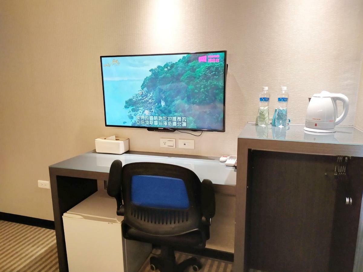 Red 13 Apartment Đài Bắc Ngoại thất bức ảnh