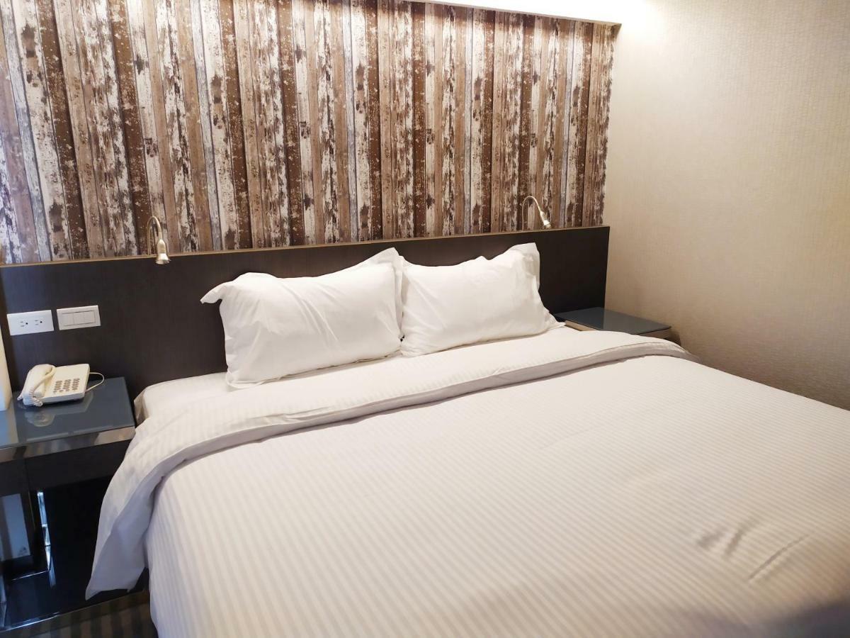 Red 13 Apartment Đài Bắc Ngoại thất bức ảnh